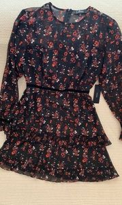 Lulus dress size small